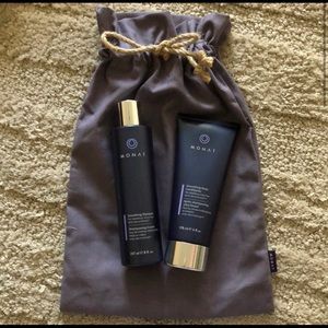Monat Shampoo and Conditioner